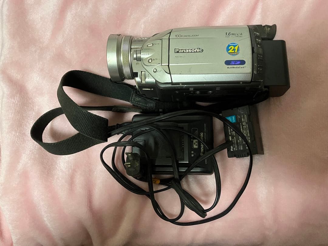 Panasonic NV-MX3000 デジタルビデオカメラ 充電器付き