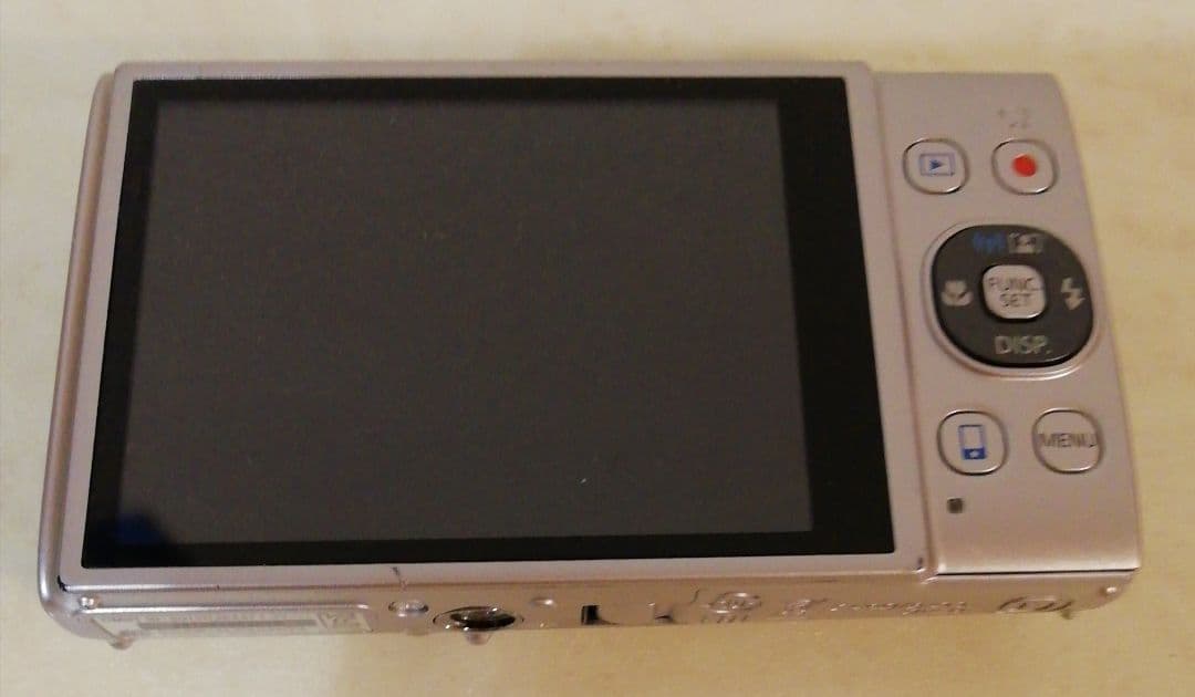 Canon IXY 640 キャノン コンデジ シルバー