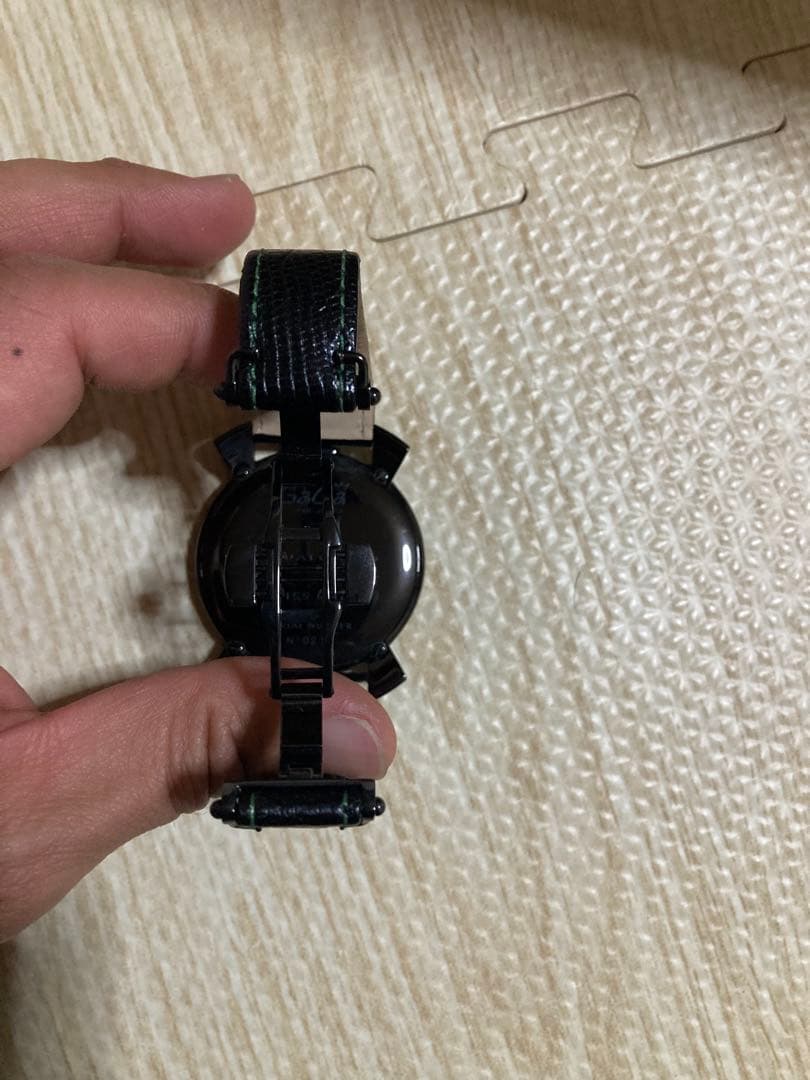 B*L様 GaGa Milano アナログ時計 ブラック/グリーン