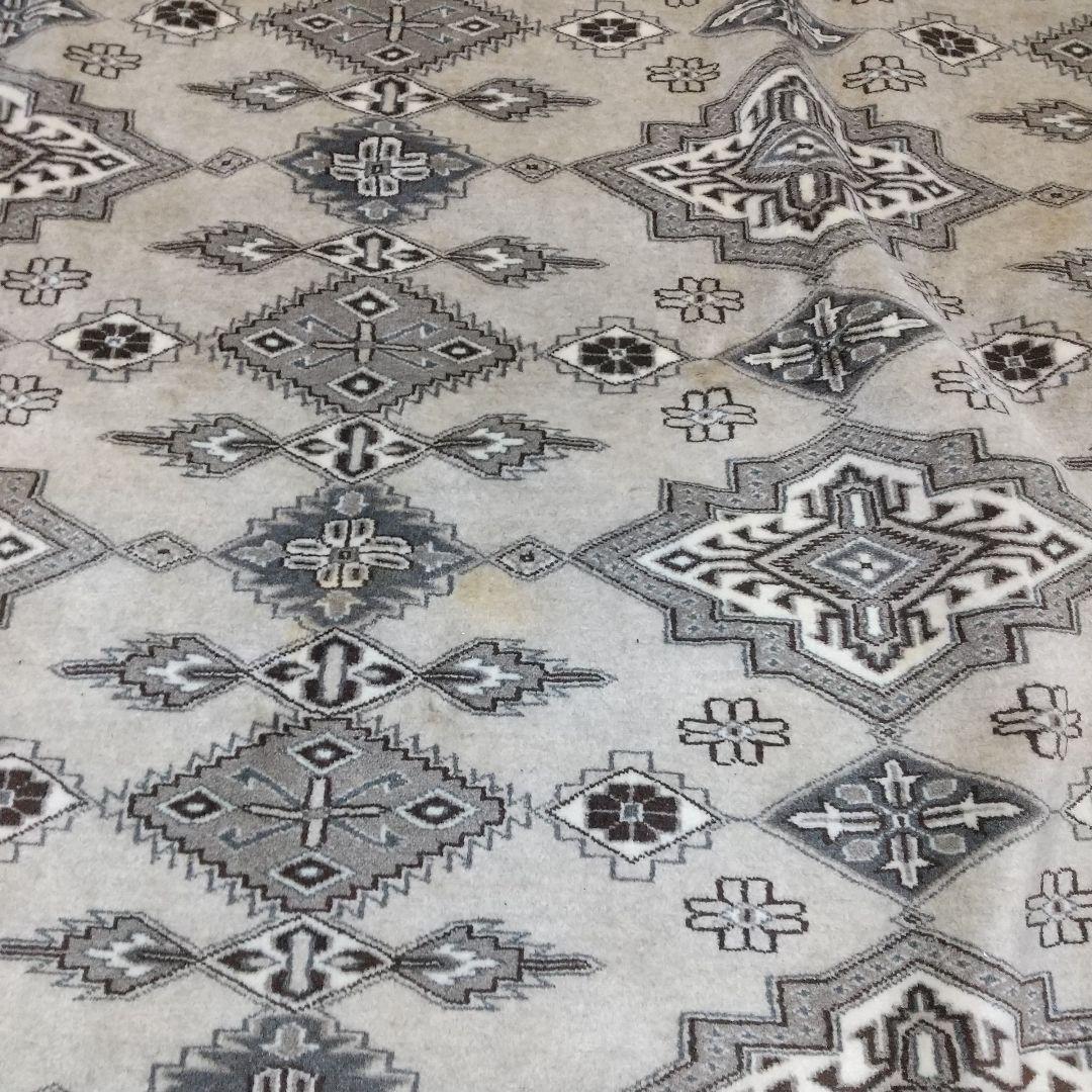 パキスタン絨毯 幾何学模様 ラグ