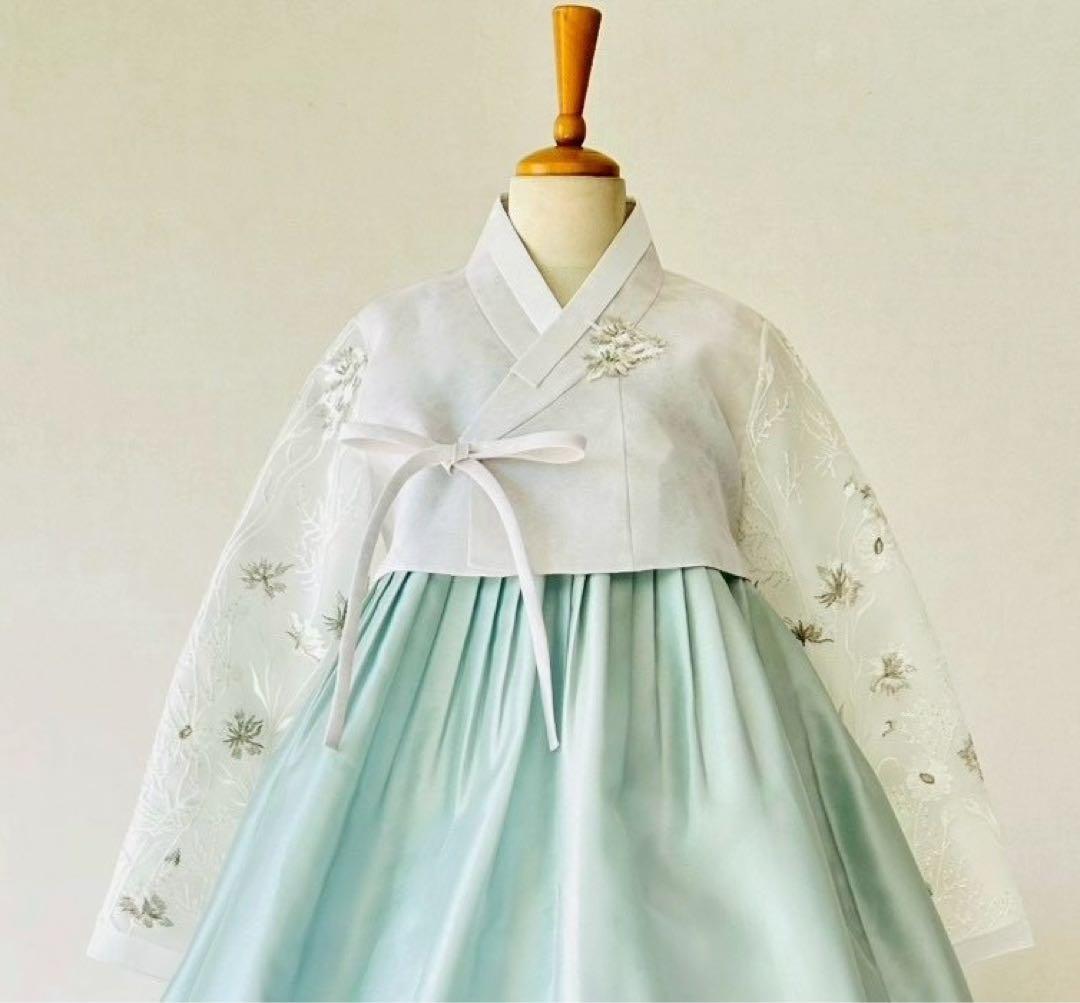 すーさん チマチョゴリ 刺繍チョゴリ 化繊カレチマ 身長165cm前後