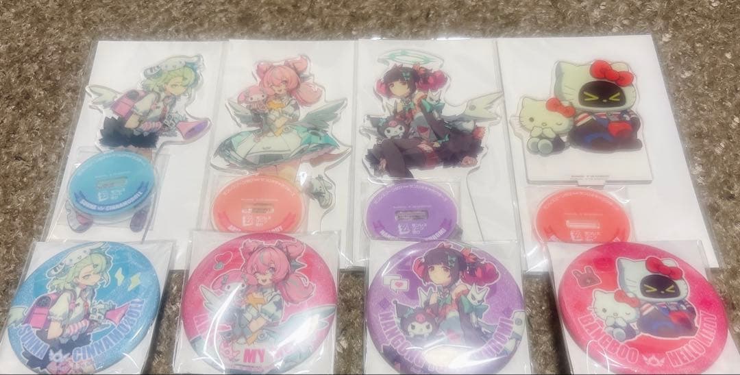 ゼンゼロ　サンリオ　アクリルスタンド　缶バッジ　GiGO限定