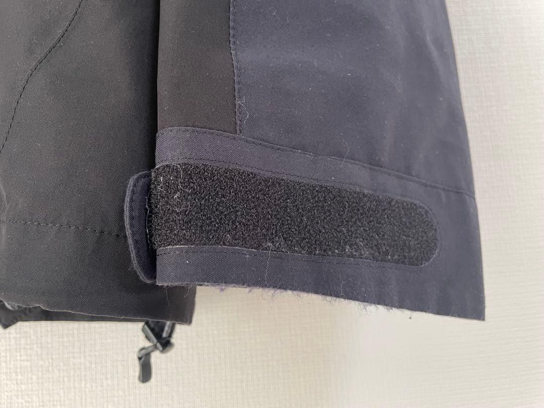 レア　赤サミット ノースフェイス ゴアテックス マウンテンパーカ ブラック　M