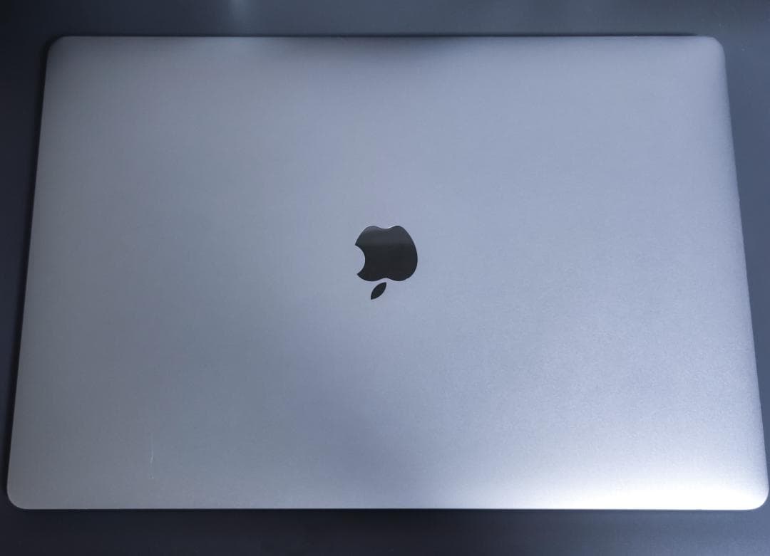 MacBook本体 MacBookPro (2019) i9 64GB 1TB US