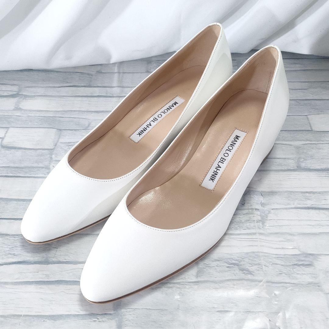 箱付き未使用品✨マノロブラニク　リストニー　レザーパンプス　白　35.5