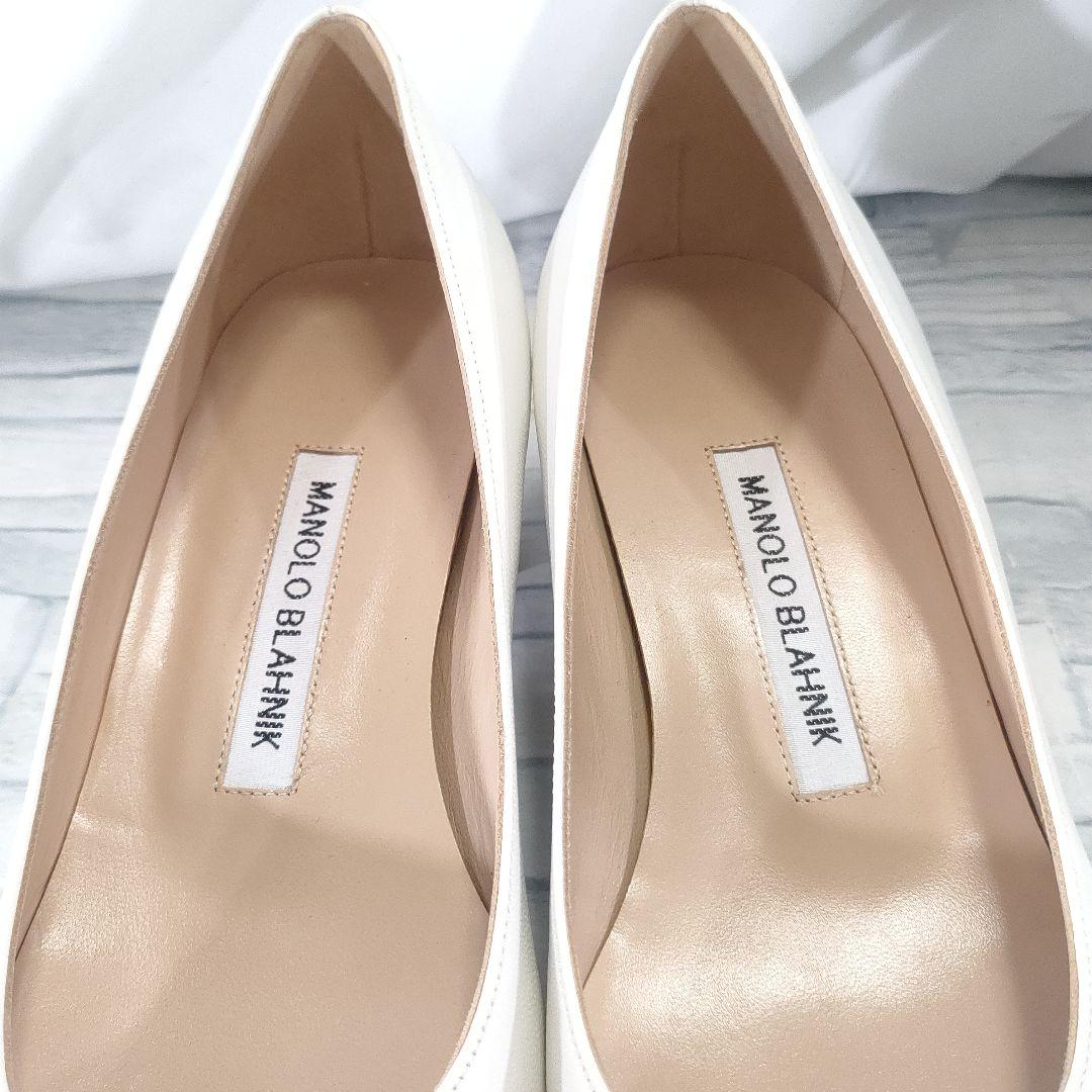 箱付き未使用品✨マノロブラニク　リストニー　レザーパンプス　白　35.5