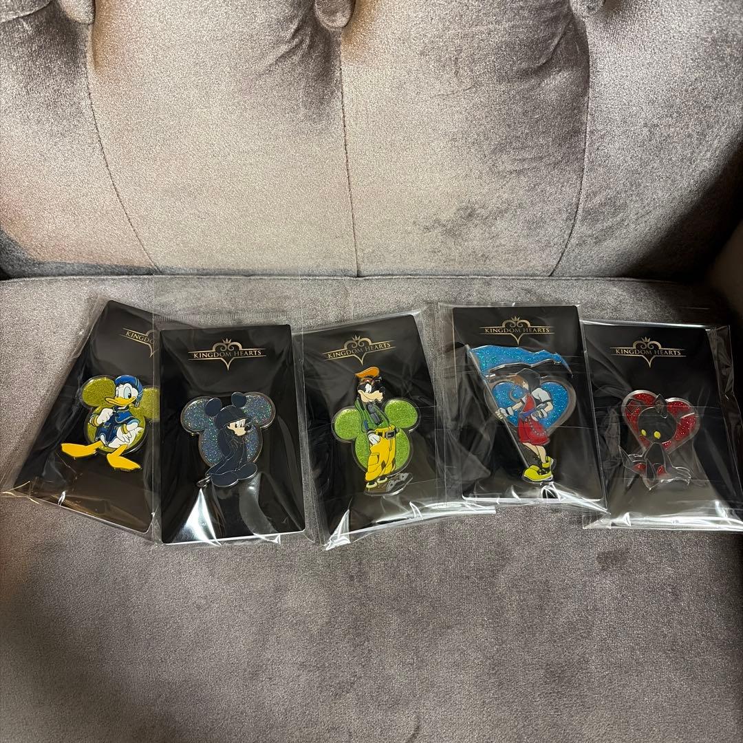 キングダムハーツ ロフト ピンズ 全5種類セット　ディズニー　アルミマグネット