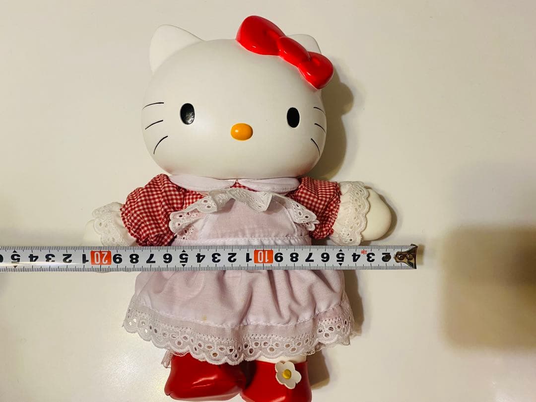 希少！平成レトロ！1998年Helloキティ着せ替えドール箱付き！