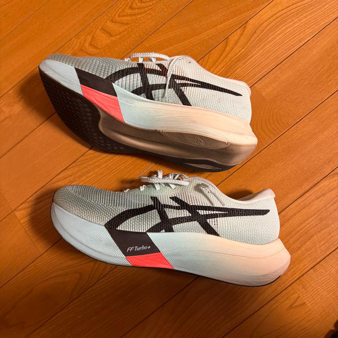 メタスピードエッジパリ　27センチ