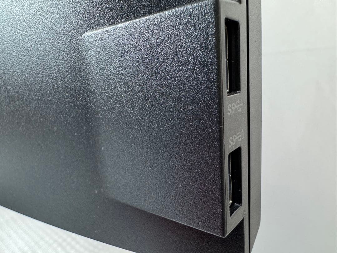 Dell U2518D 25インチモニター　2K解像度 PS4対応　回転機能