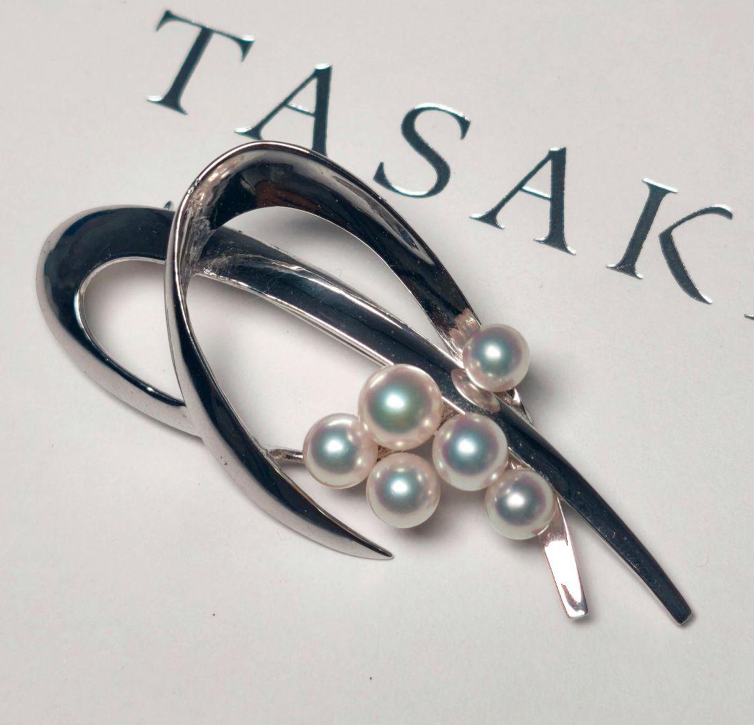 【美品 高級◎】タサキ ブローチ パール 6珠 フォーマル T刻印 冠婚葬祭
