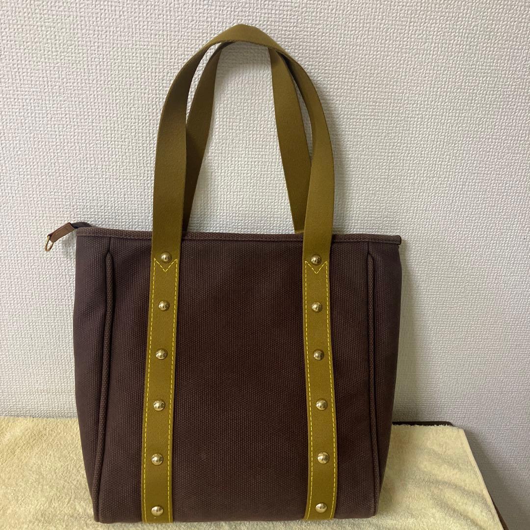 LOUIS VUITTON ブラウンキャンバスバッグ