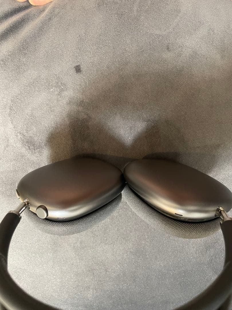 ブラック ワイヤレスオーバーイヤーヘッドホン