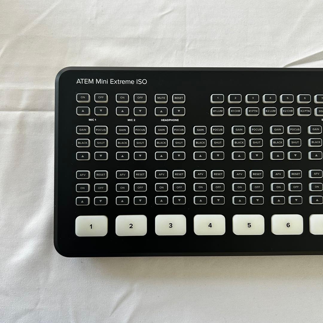 ATEM Mini Extreme ISO ライブストリーミング機器