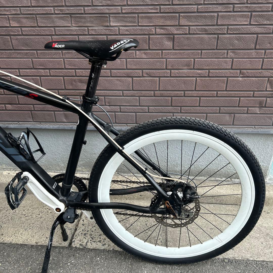 FUJI マウンテンバイク ブラック/ホワイト 26インチ