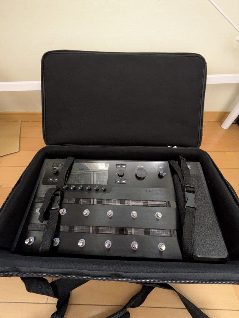 LINE 6 HELIX floor 専用キャリーケース付