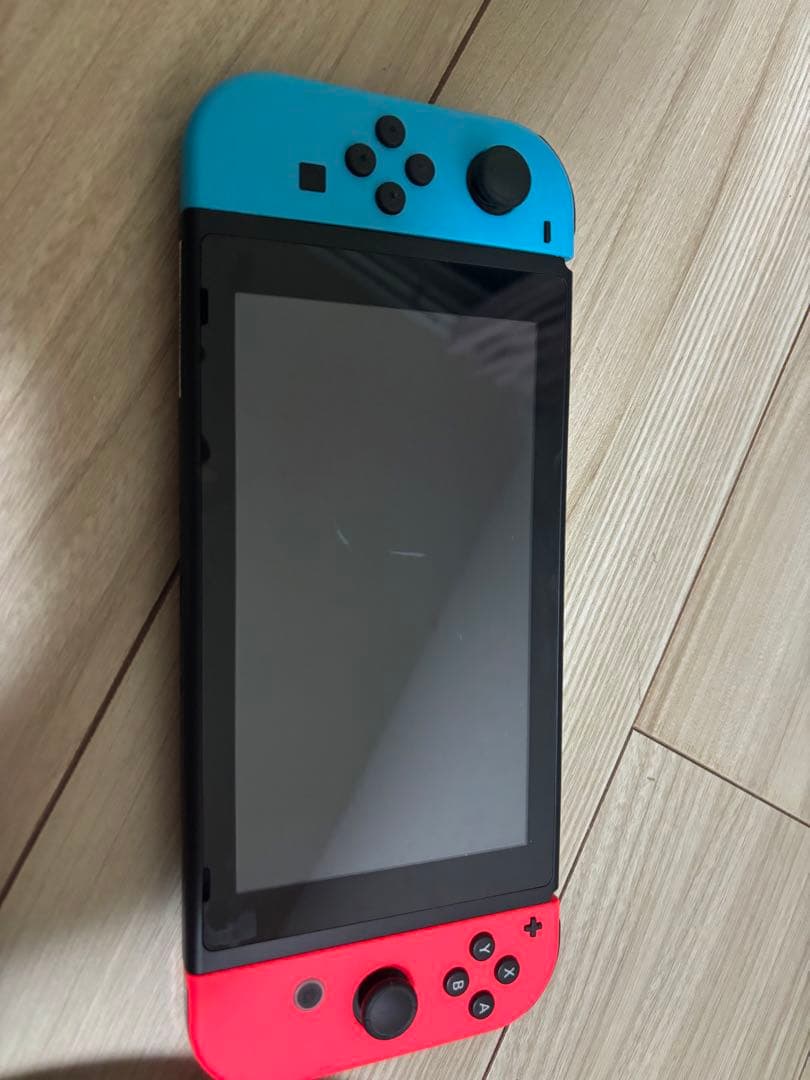 2024年購入Nintendo Switch 本体 青/赤 Joy-Con