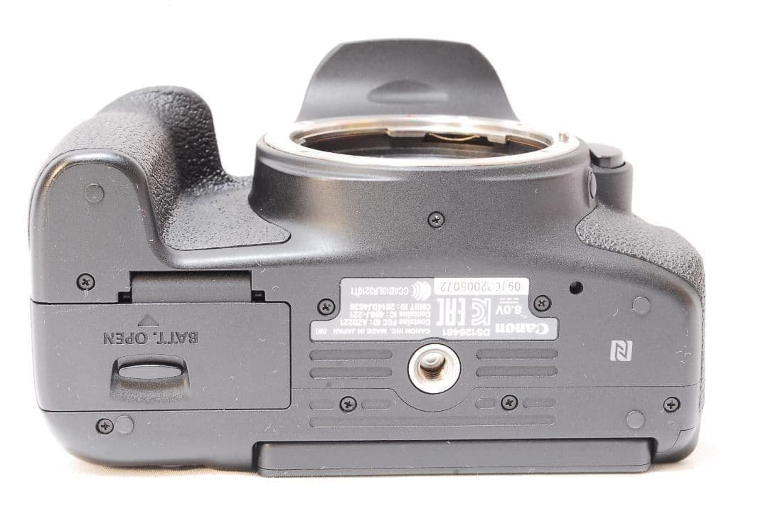 簡単＆本格操作✨美品✨Canon EOS 8000D✨標準レンズ Wi-Fi搭載