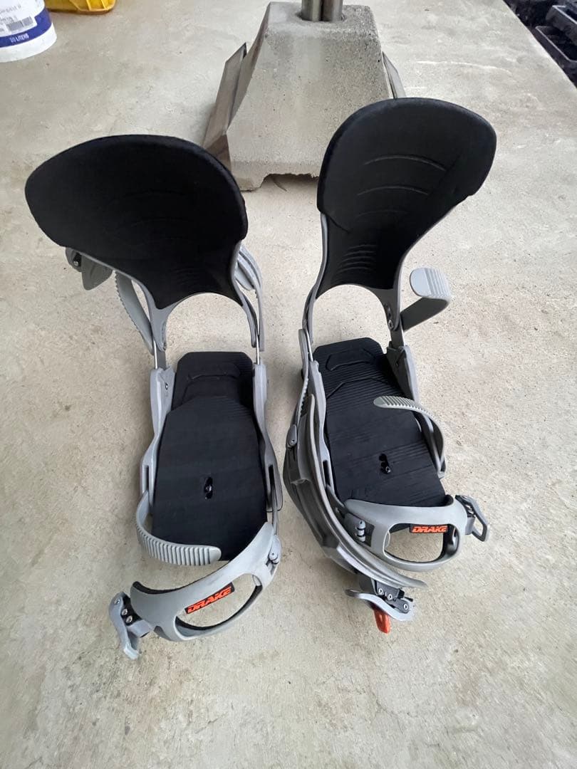 Drake Reload スノーボードビンディング グレー　M/L
