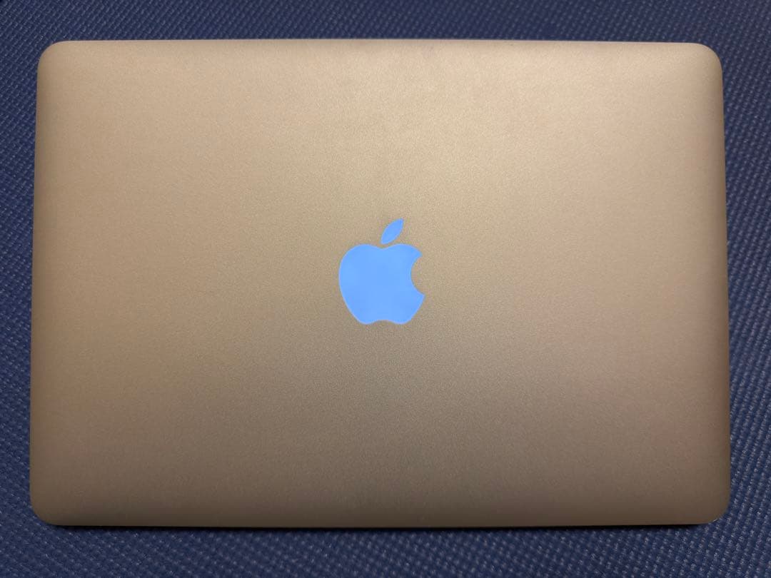 Apple MacBook Proシルバー MGX72J/A