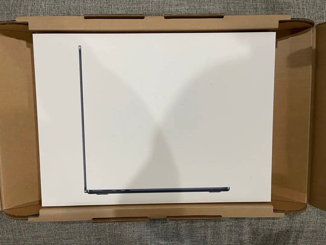 【新品未使用品】MacBook Air m2 15インチ　8GB 512GB