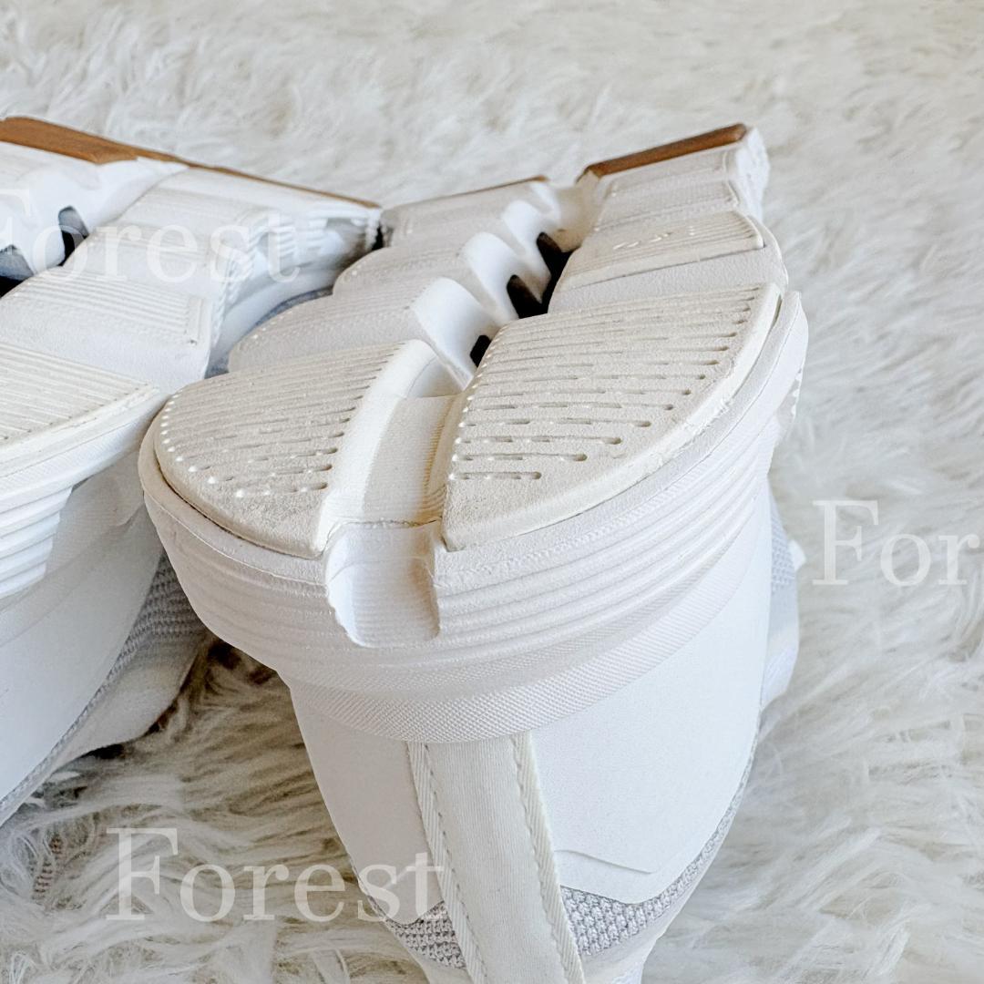 ★YA-SU★　Cloud 6 Versa size28.5　On