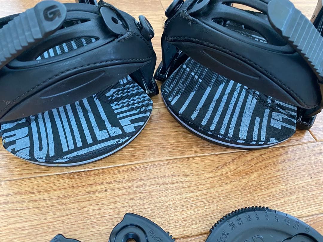 2013 BURTON CARTEL Re:Flex ブラック Mサイズ