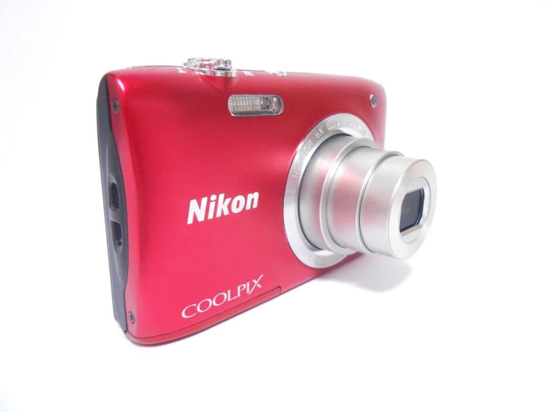 【お値下げ歓迎・美品】　ニコン　Nikon COOLPIX S2900 レッド