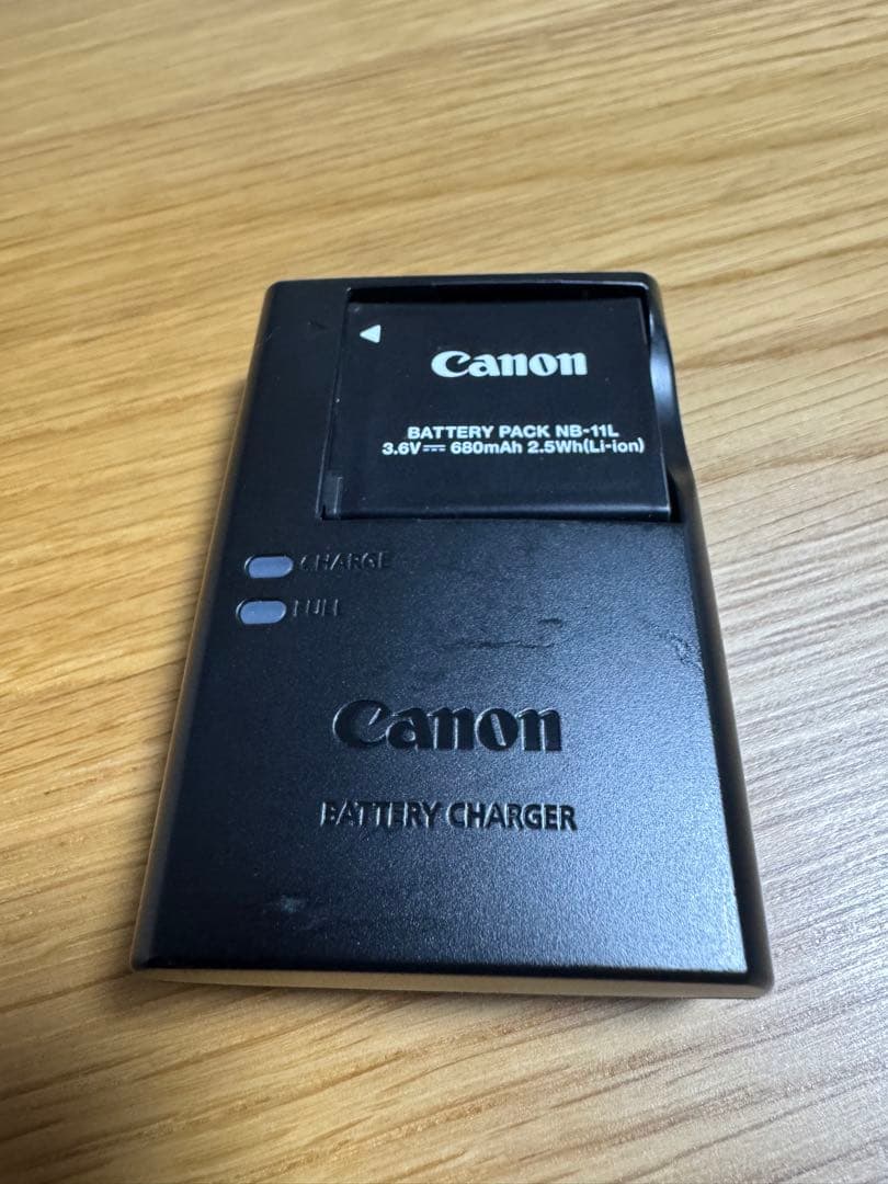 Canon IXY 100 F (SL) 完品