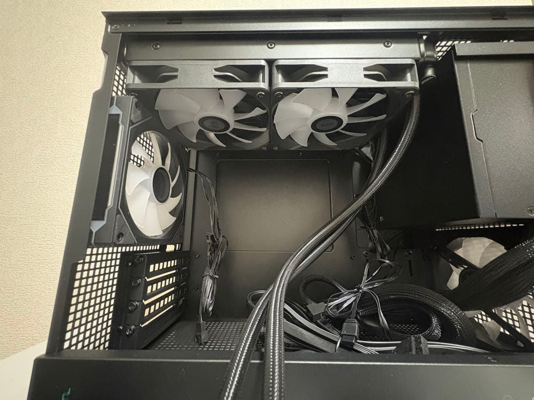 DeepCool CH160 PLUS 電源・簡易水冷クーラー付PCケース