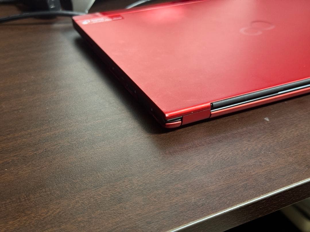 富士通 FUTRO MU937 Windows 11 Pro 8GB/128GB