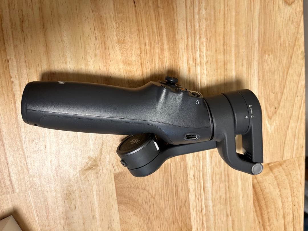 スマホアクセサリー DJI Osmo Mobile 6 Gimbal