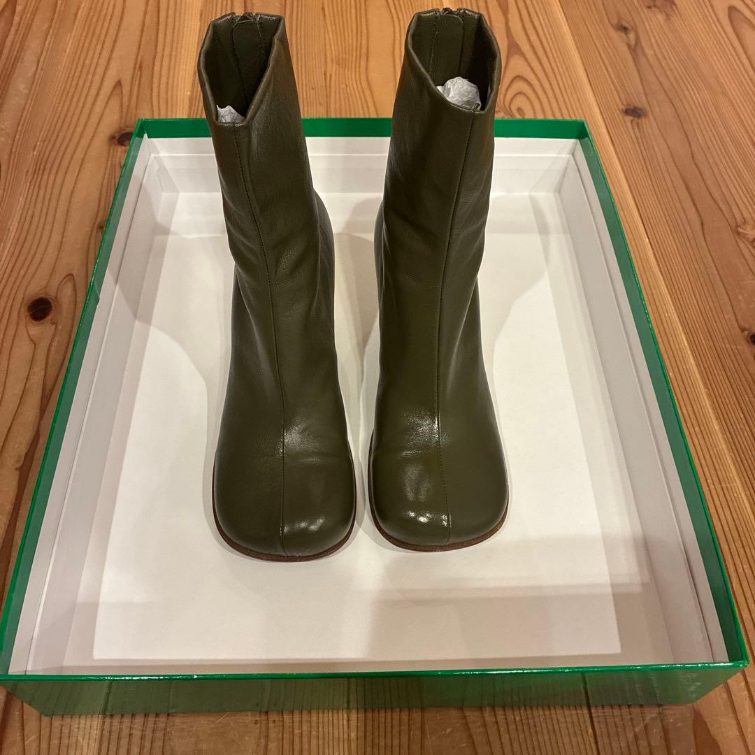 【美品】BOTTEGA VENETA ブロックアンクルブーツ37 カーキ