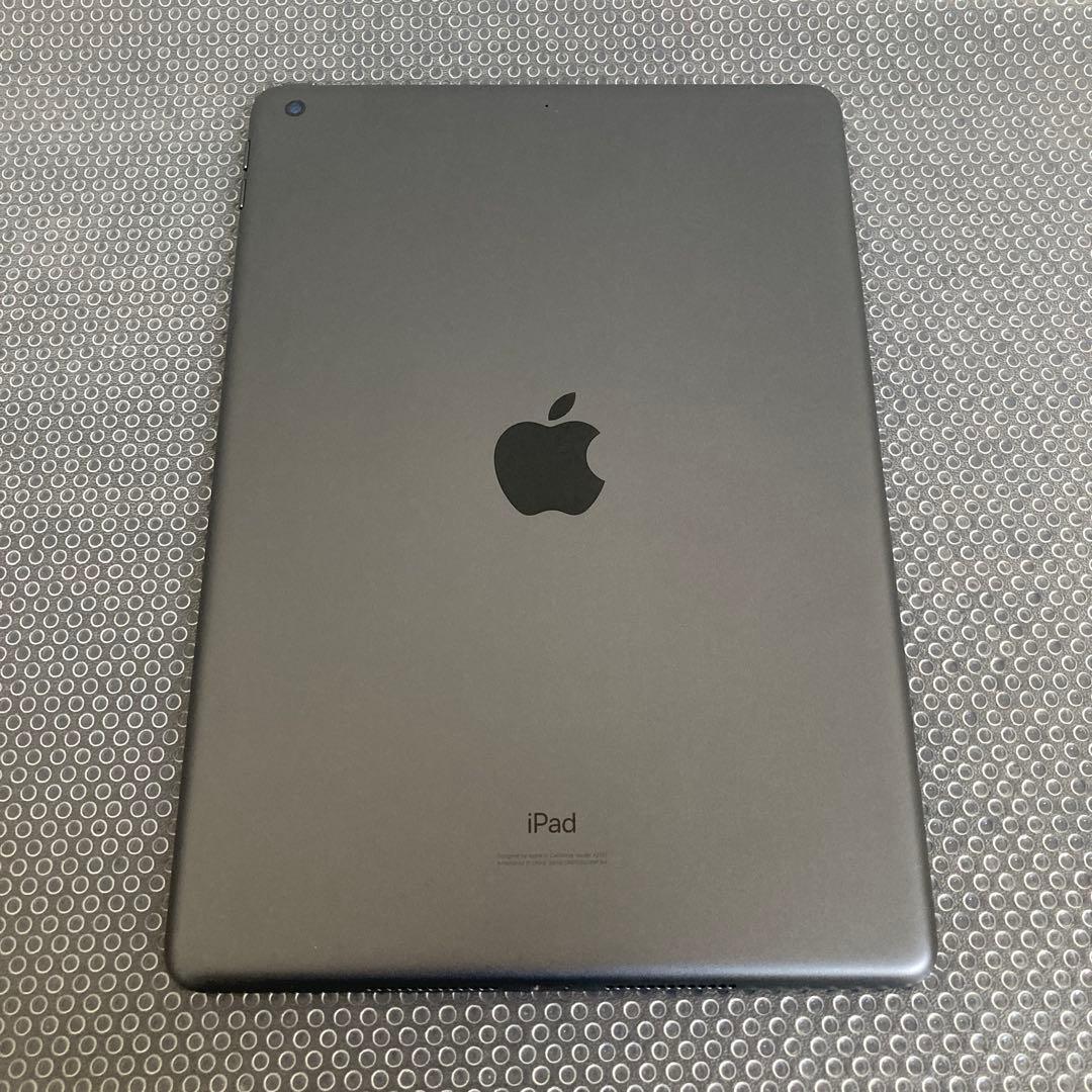 3391 美品☆電池ほぼ新品☆iPad7第7世代32GB WIFIモデル☆