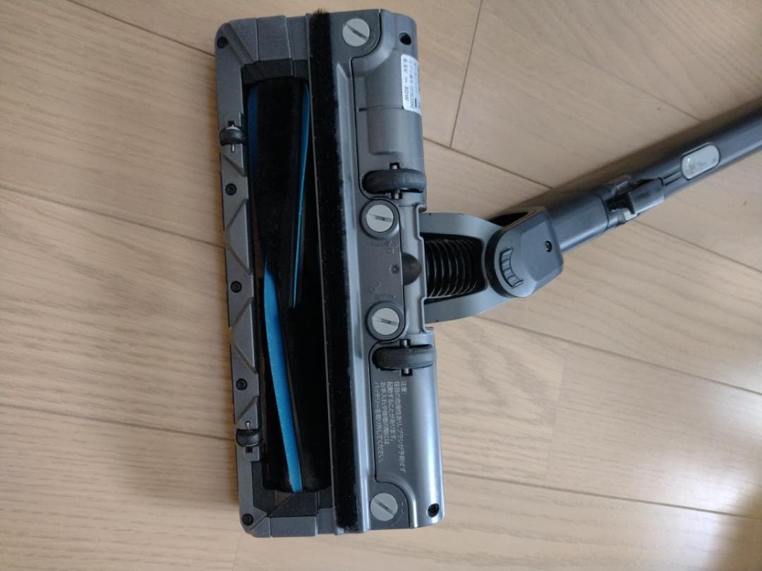 シャーク★コードレスクリーナー★CS100JGR★バッテリー新品と大差なし