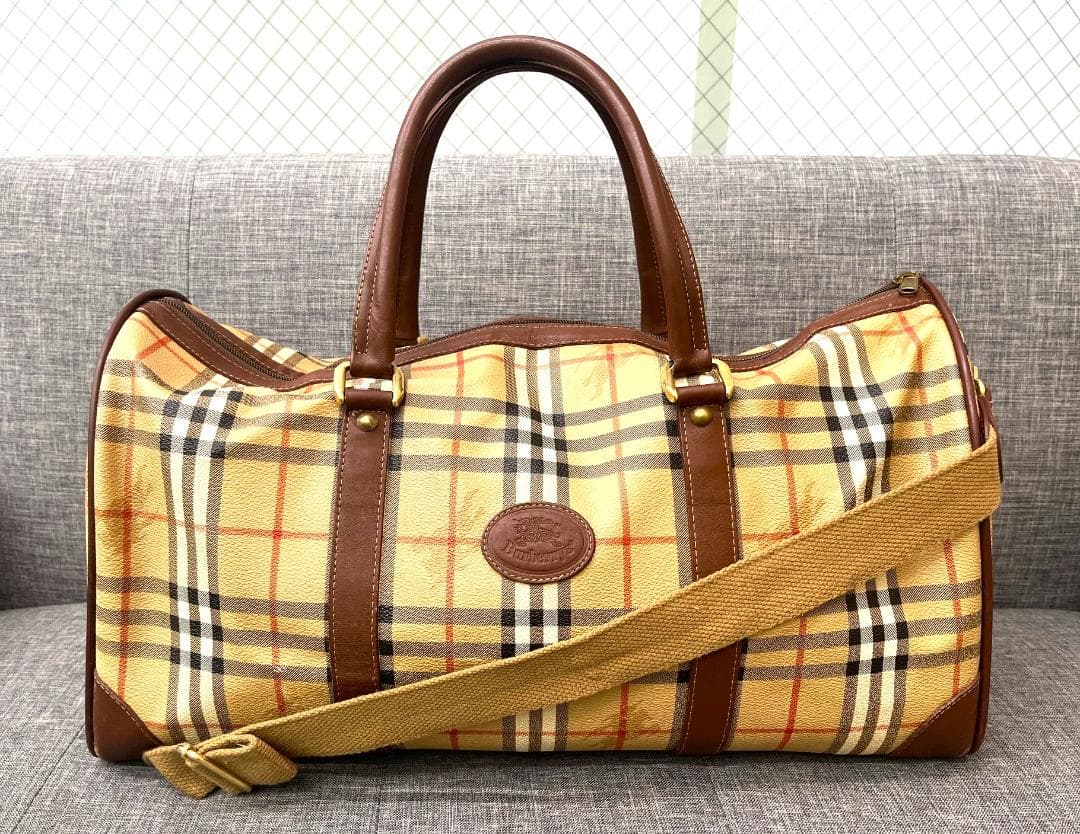 ★バーバリー　ボストンバッグ　W50×D40×H25