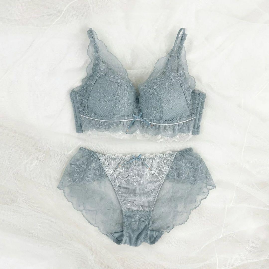Feliture ブラジャーショーツセット4点キャミソール1点
