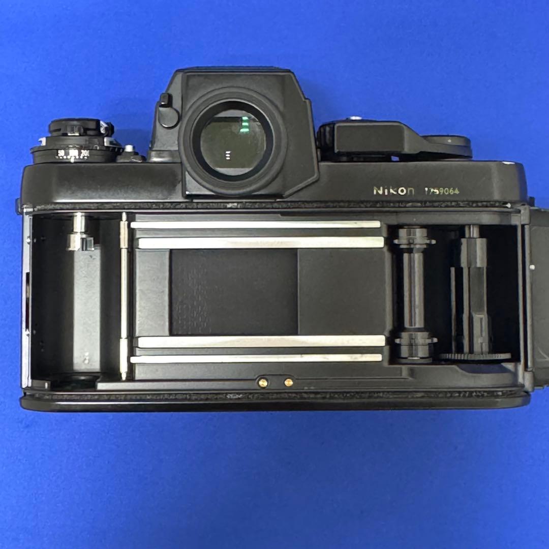 じ*た様 Nikon F3 HP ボディ 完動品 　Nikon純正ストラップ付属