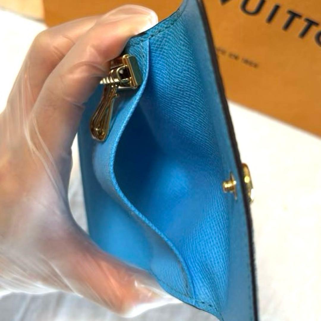 LOUIS VUITTON ルイヴィトン ミュルティクレ4 キーケース 青