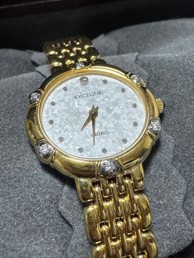 SEIKO EXCELINE 腕時計 ゴールド