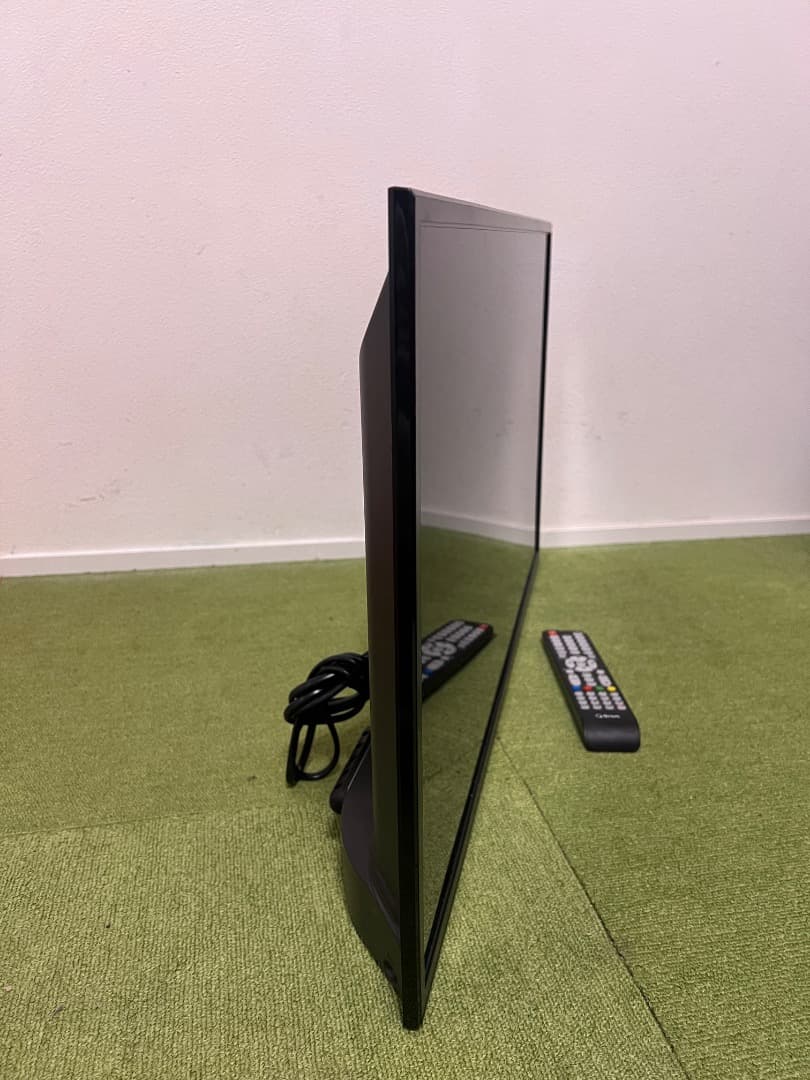 Qriom 2021年製 32V型 テレビ 外付けHDD録画 裏番組録画対応