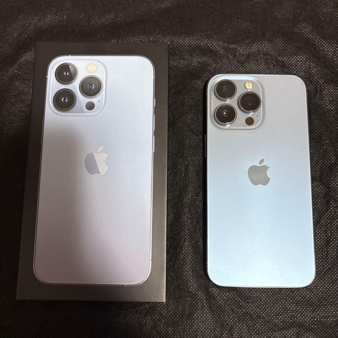 iPhone 13 Pro 256GB シエラブルー　iFaceケース付き