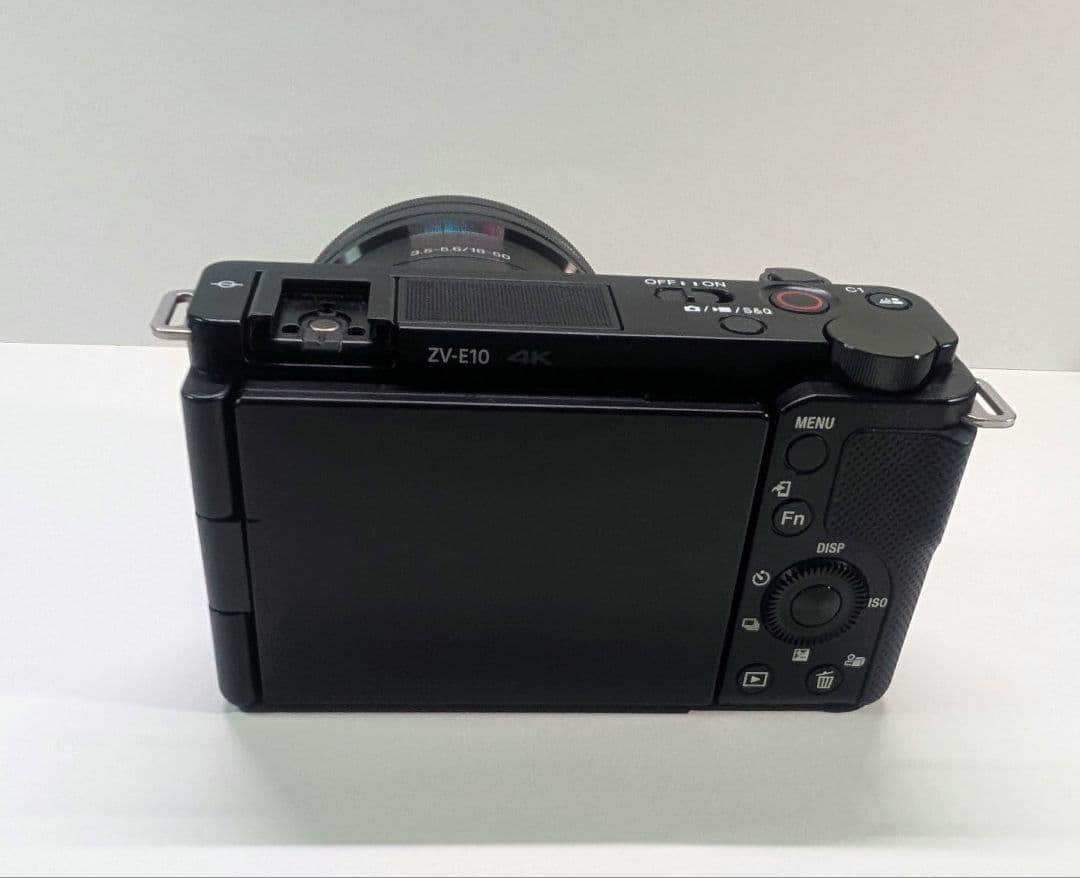 SONY カメラ ZV-E10　福袋　モニター・SDカード・ACアダプター付き