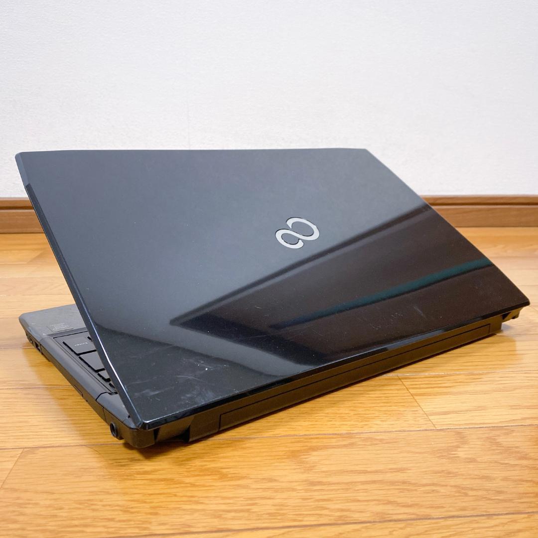 オフィス2021✨メモリ16GB SSD250 ブルーレイ 富士通ノートパソコン