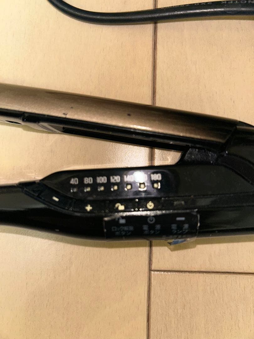 【ジャンク品】リュミエリーナ ヘアビューロン 4D plus ストレート