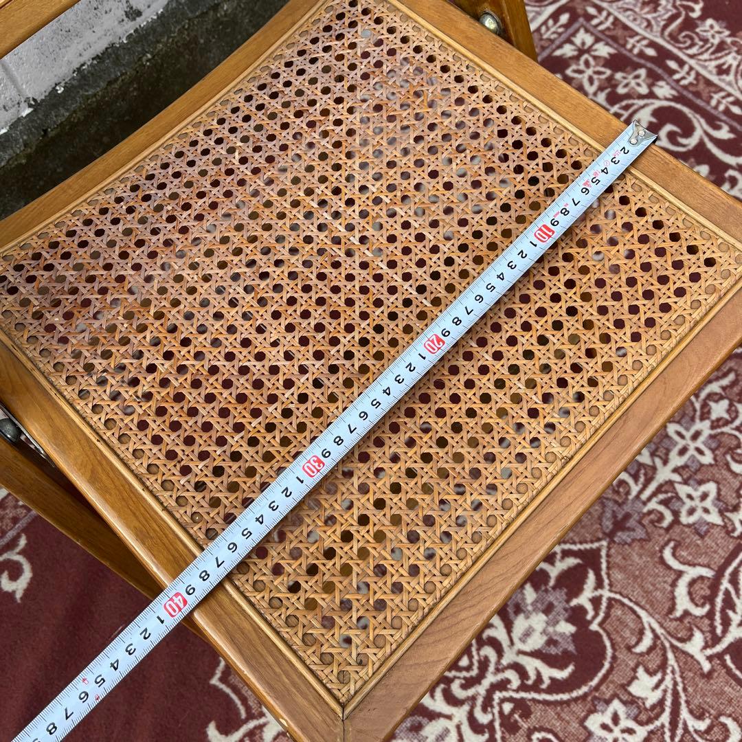 古家具ビンテージ品◾️籐ラタンパネル×木製フレーム 折りたたみ椅子 チェア A