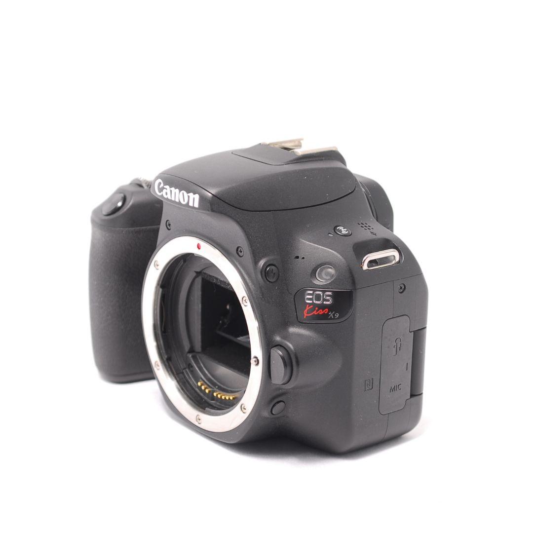 ❤即購入1000円OFF❤ Canon Kiss X9 手ブレ補正 ダブルレンズ
