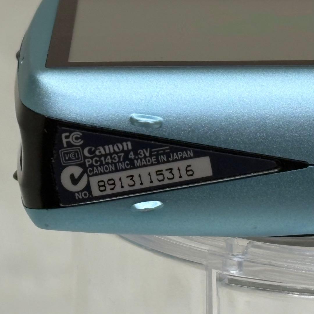 Canon カメラ　IXY 930IS PC1437 充電器　箱 コンデジ　可動