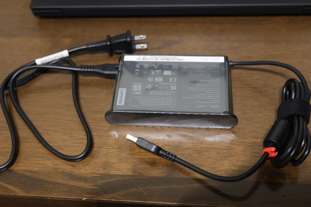 Windowsノート本体 Lenovo ThinkPad X1 Extreme Gen3