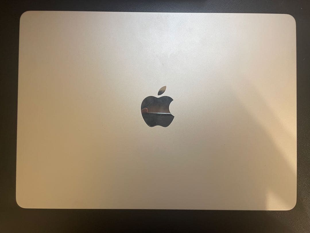 MacBook Airスターライト メモリ8GB ストレージ256GB